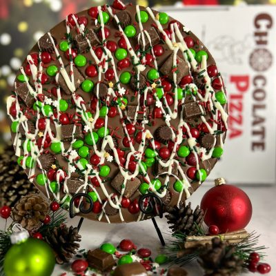 holiday avalanche chocolate pizza