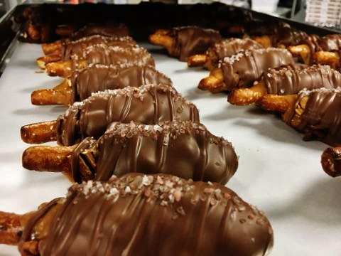 30 Drumsticks tray mkss