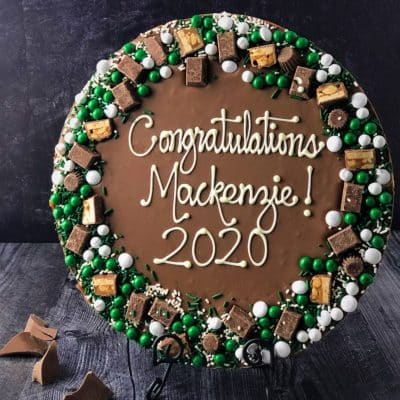 graduation gifts idea custom chocolate pizza