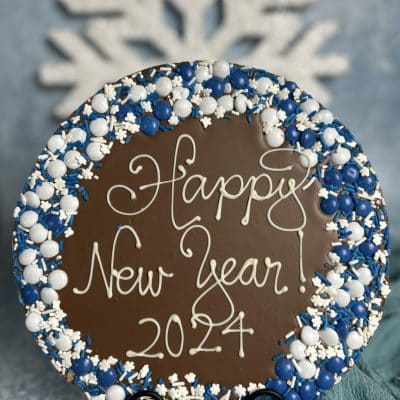 https://www.chocolatepizza.com/wp-content/uploads/2023/12/Happy-New-Year-2024-Chocolate-Pizza-LR-400x400.jpg