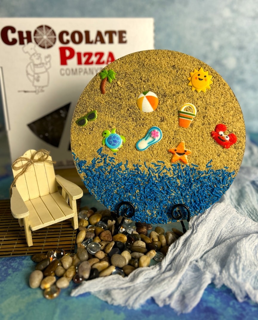 Beach Buddies Chocolate Pizza | Summer Fun in a Pizza Box